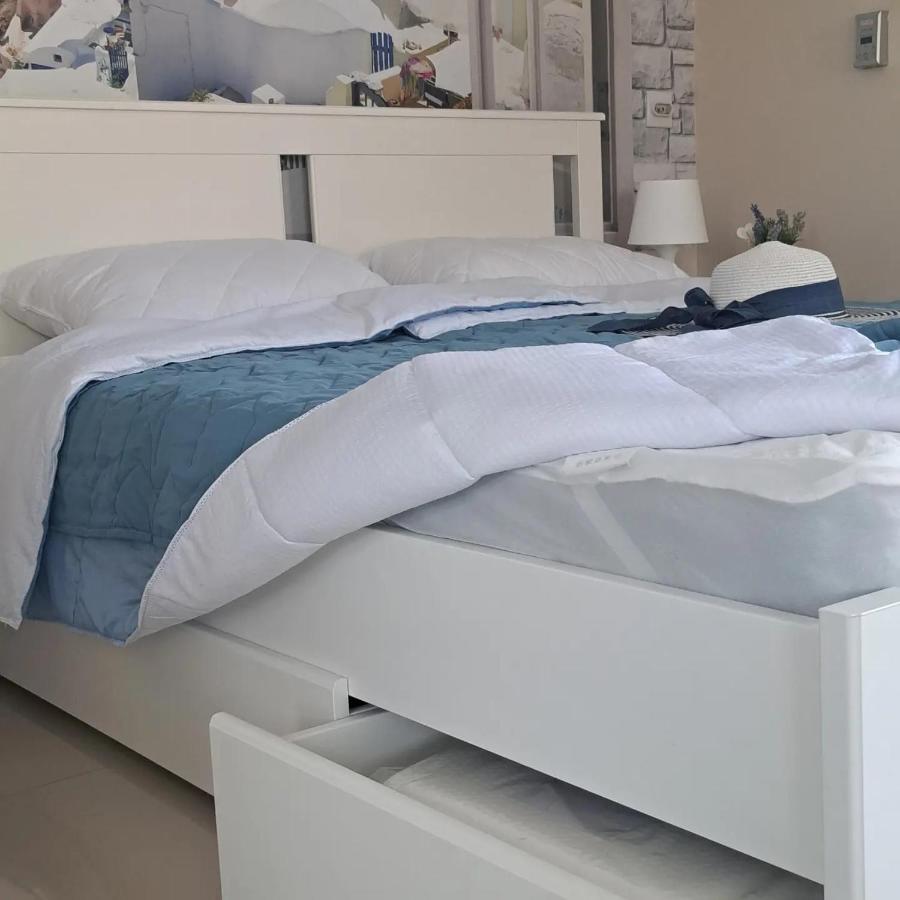 شقة Santorini سريمسكا ميتروفيكا المظهر الخارجي الصورة